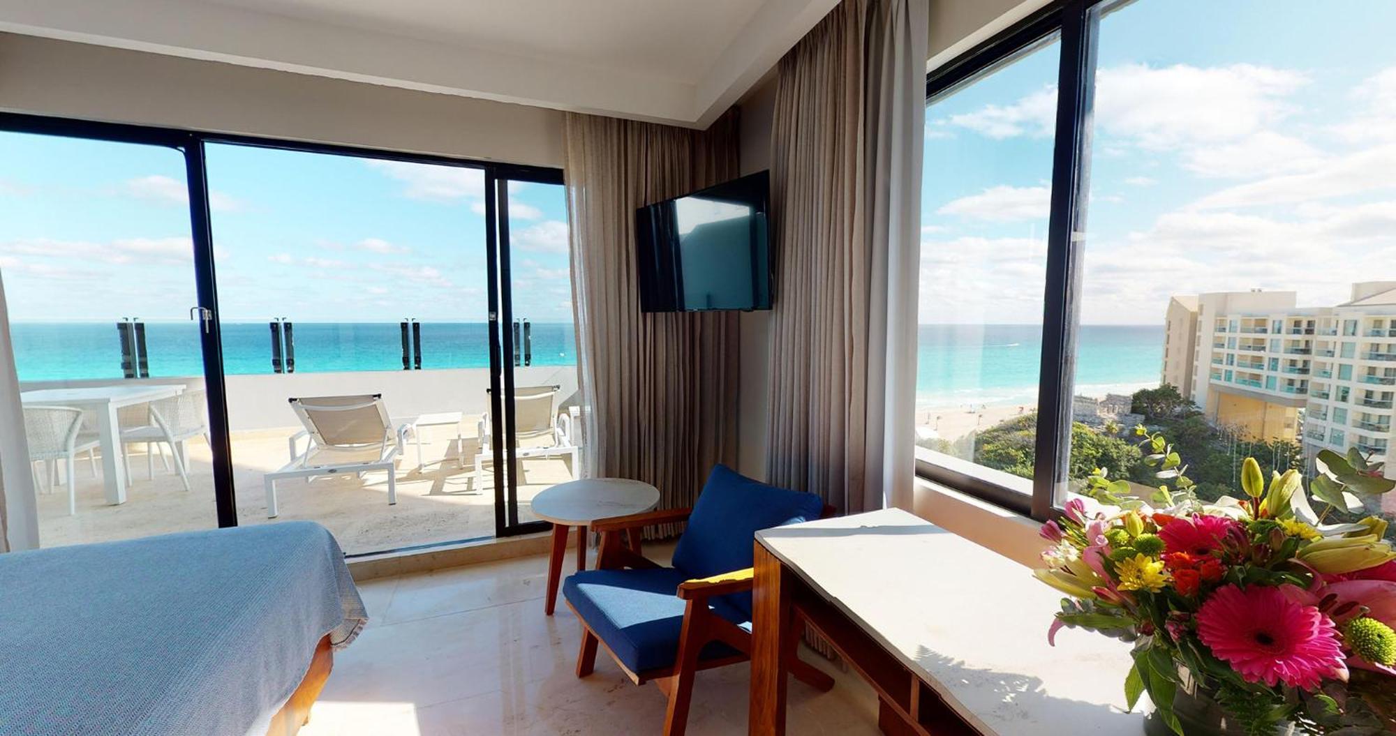 Family Suite Terrace Ocean Front